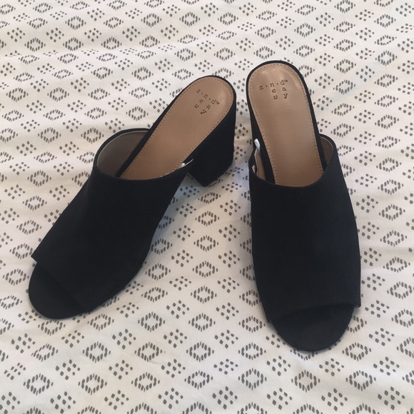 a new day Shoes - A new day black mule slides